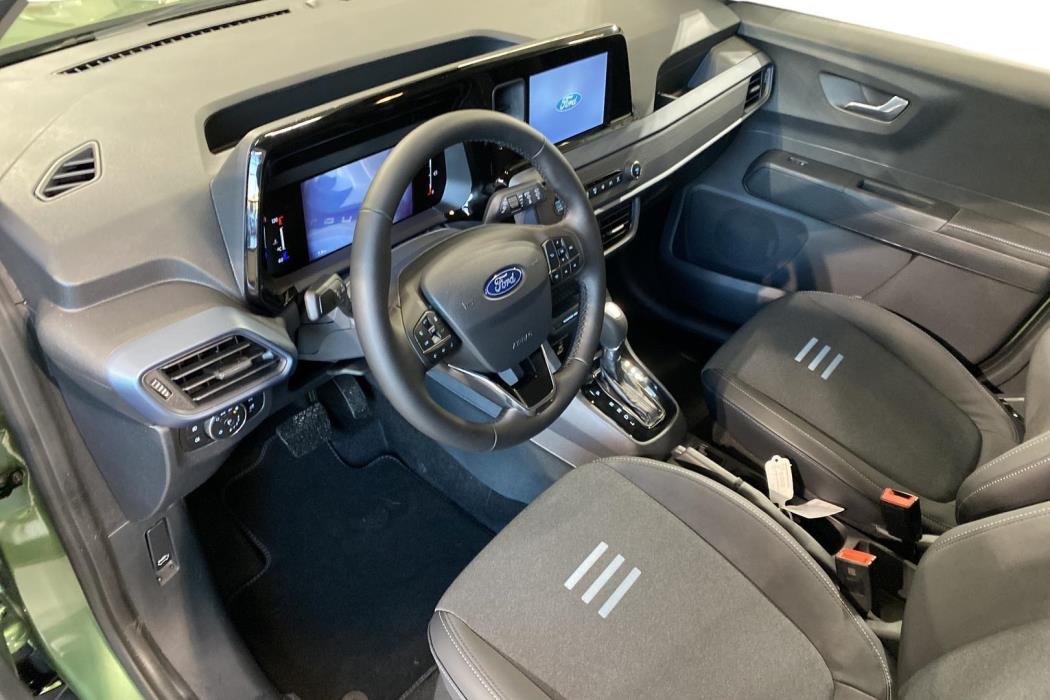 Ford Tourneo Courier 2026