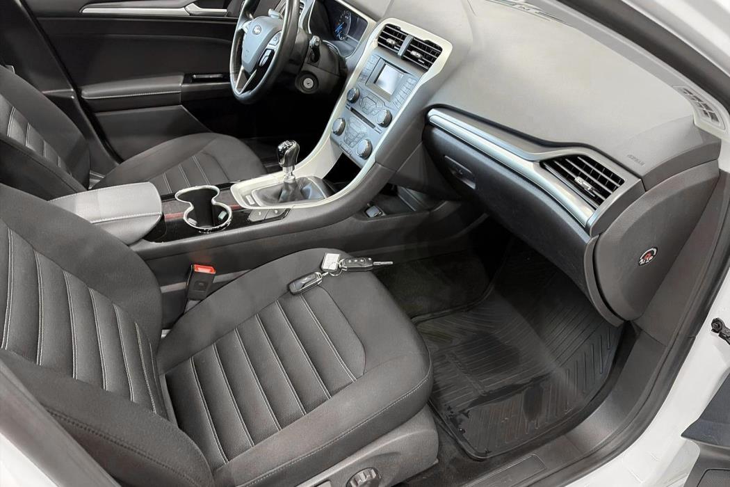 Ford Mondeo 2016
