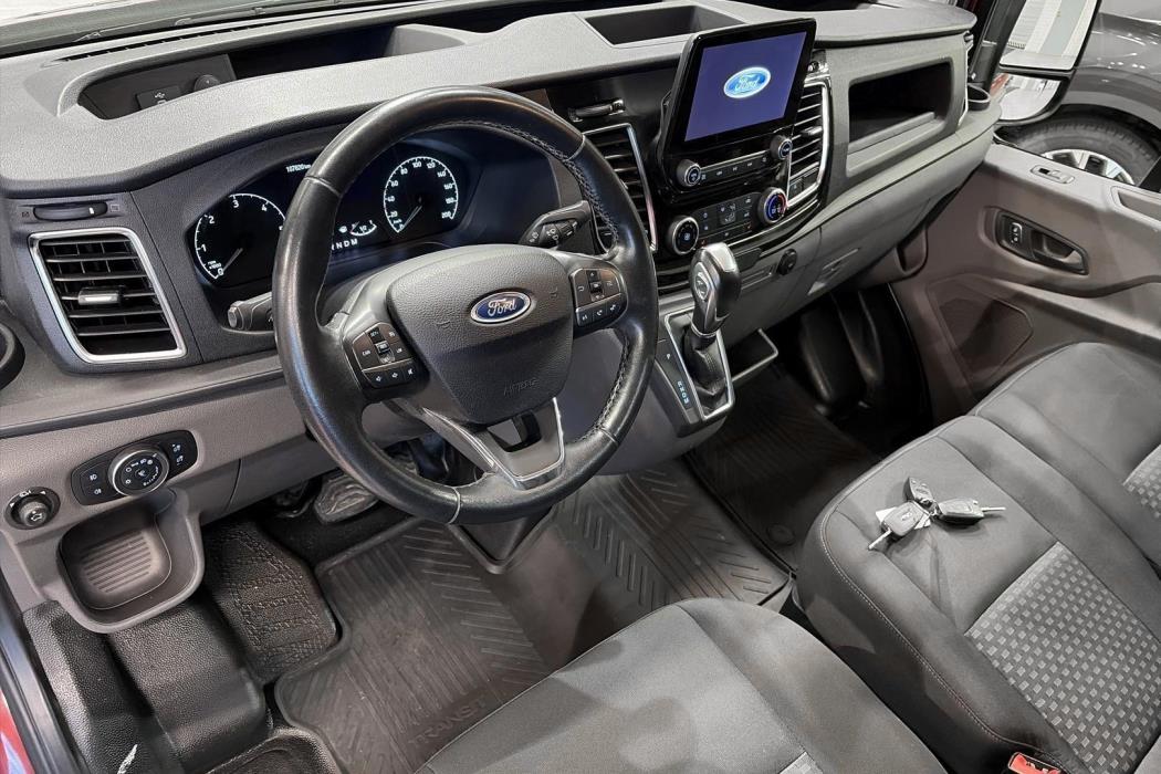 FORD TRANSIT 2022