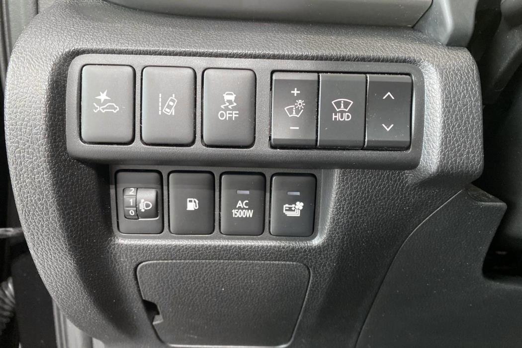 MITSUBISHI Eclipse Cross 2021