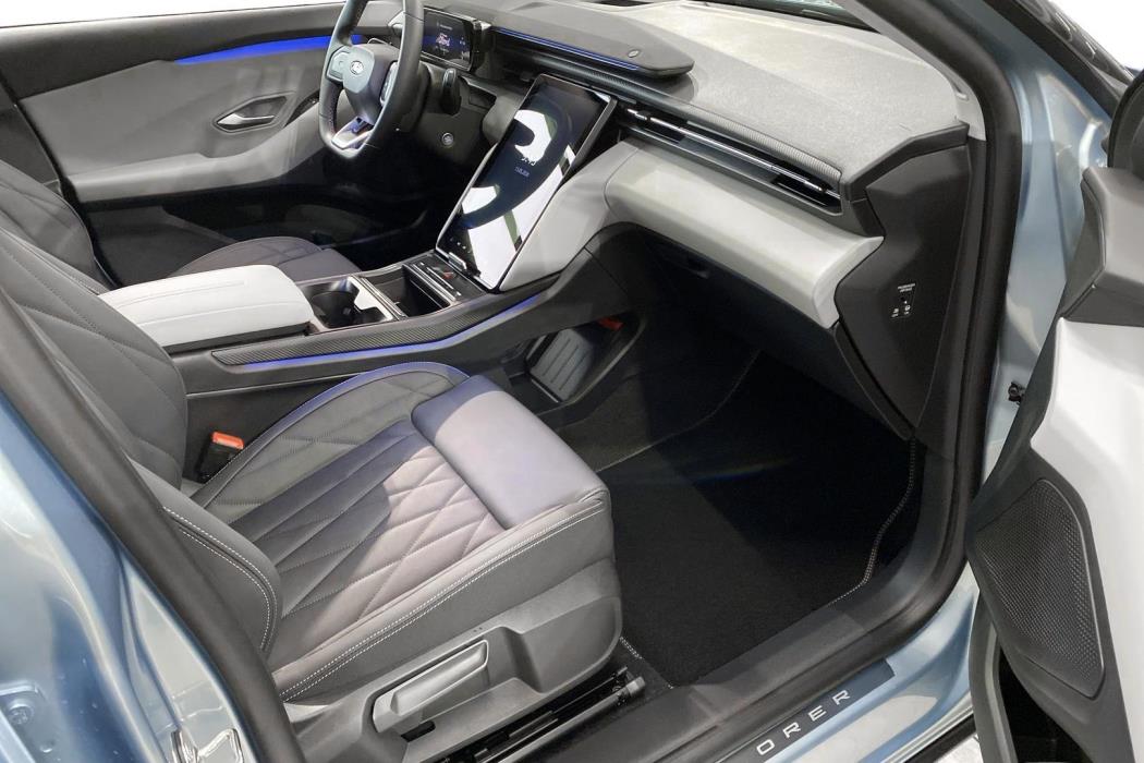 FORD Explorer 2026
