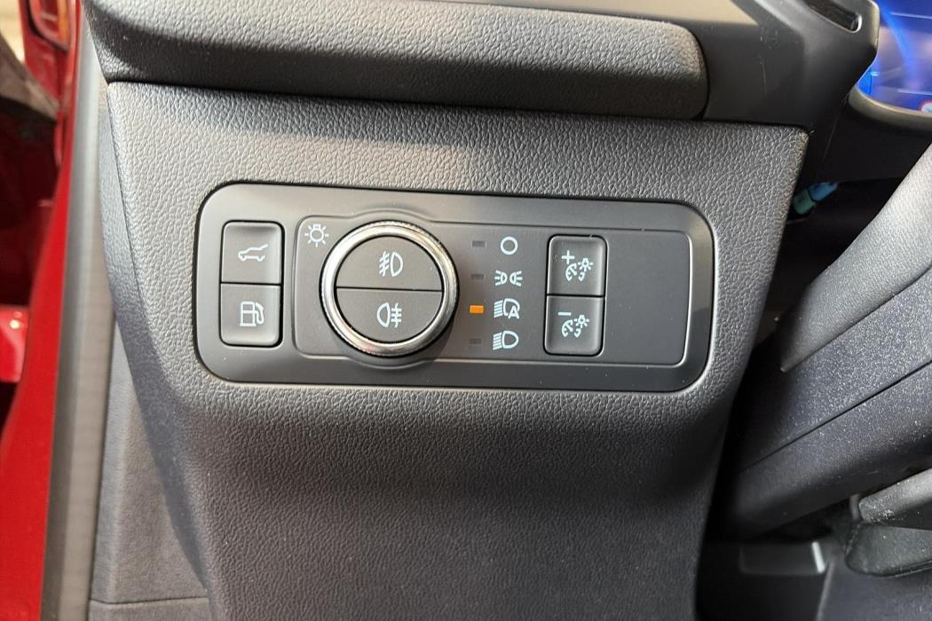 FORD Kuga 2023
