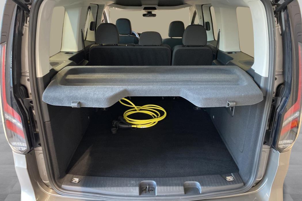 FORD Grand Tourneo Connec 2025