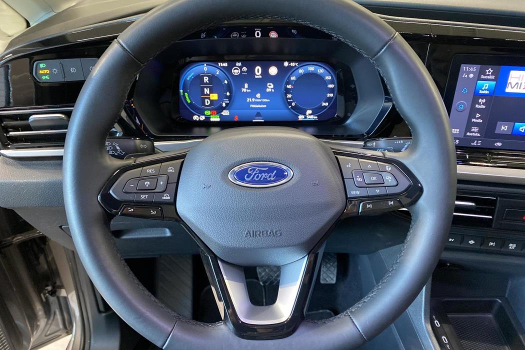 FORD Grand Tourneo Connec 2025