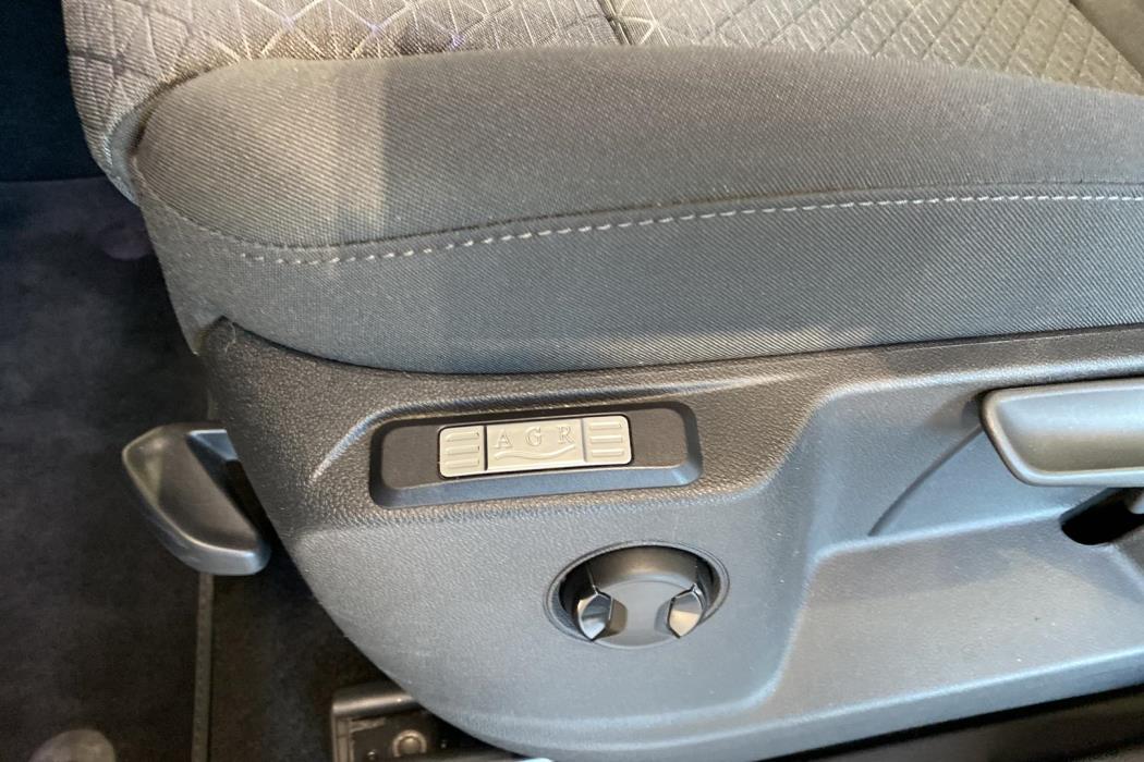 FORD Grand Tourneo Connec 2025