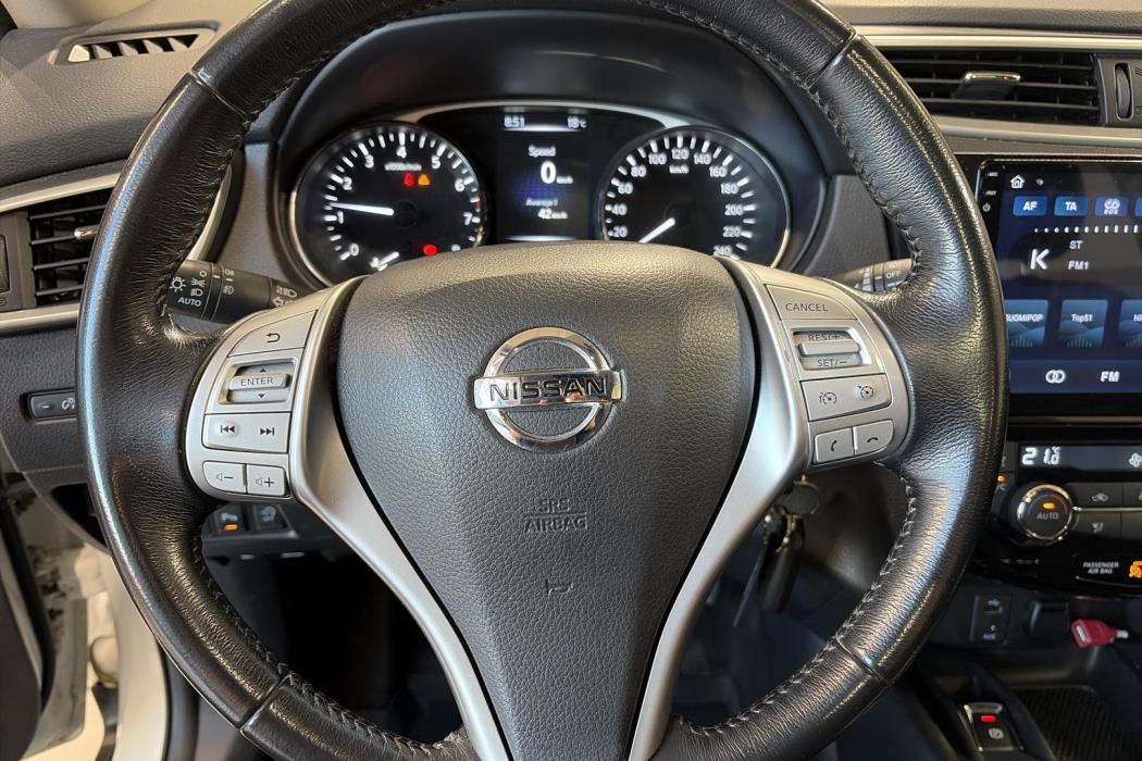 NISSAN X-Trail 2016