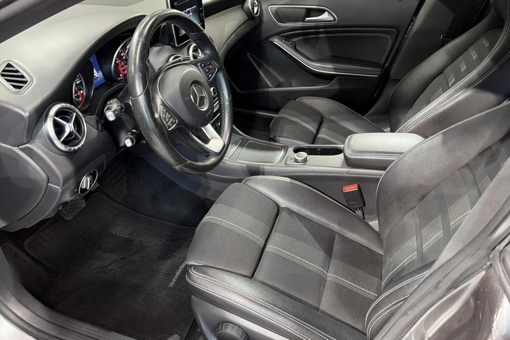 Mercedes-Benz CLA 2016