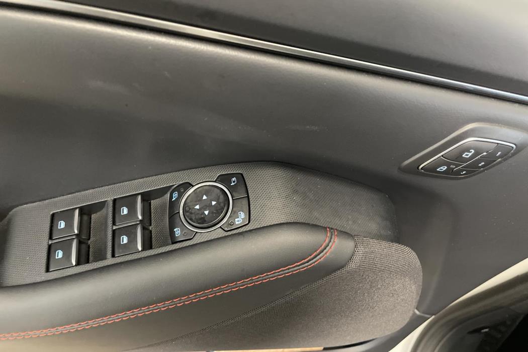 FORD Mustang Mach-E 2025