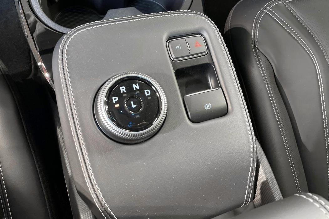 Ford Mustang Mach-E 2025
