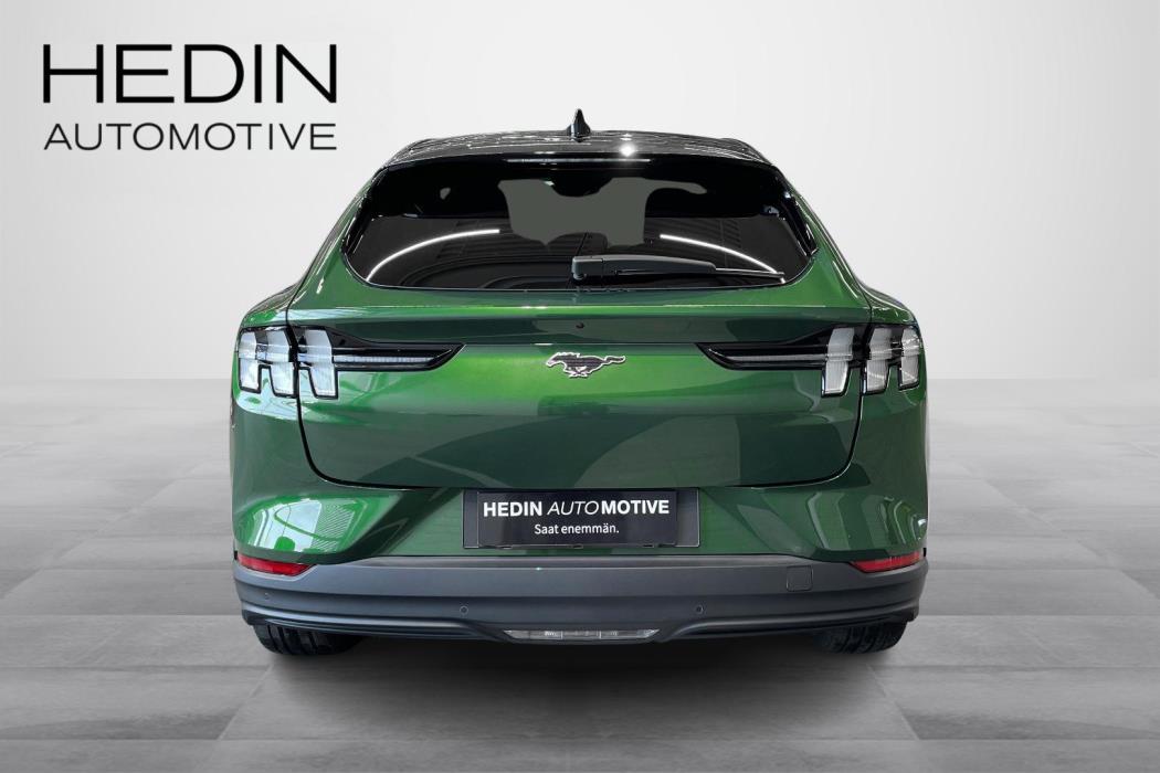 Ford Mustang Mach-E 2025