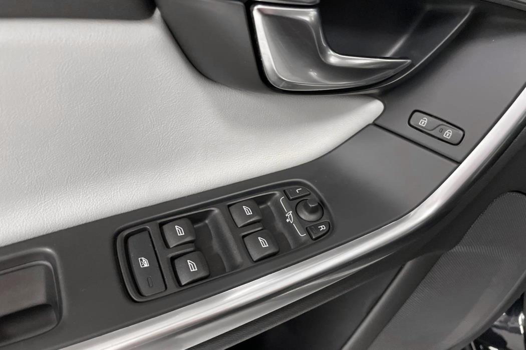 Volvo V60 2015