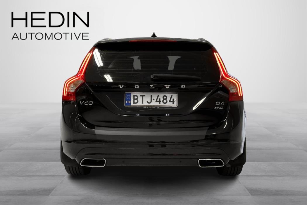 Volvo V60 2015