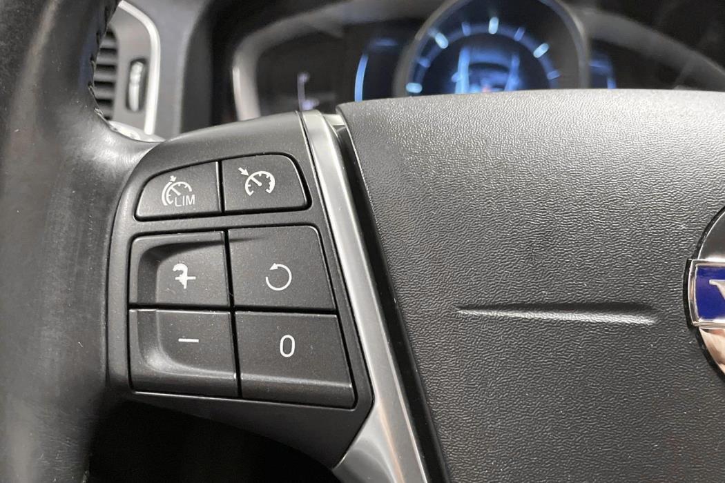 Volvo V60 2015