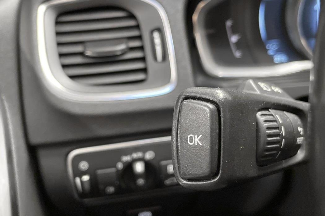 Volvo V60 2015