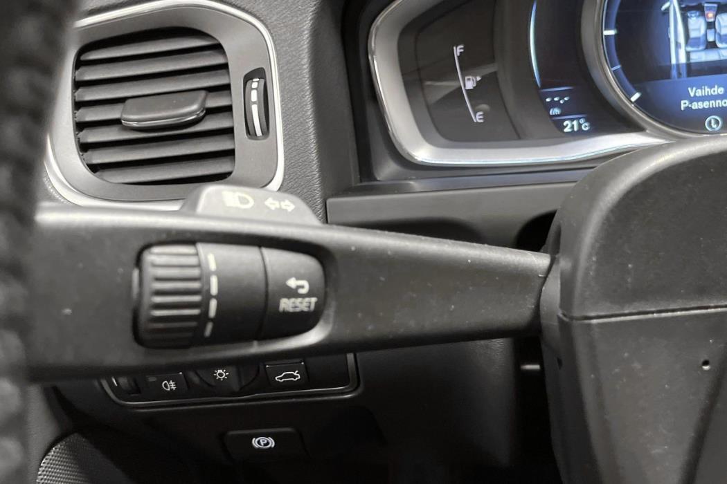 Volvo V60 2015