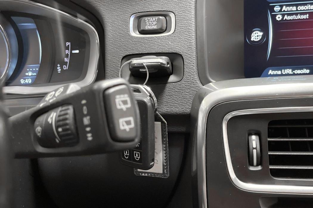 Volvo V60 2015