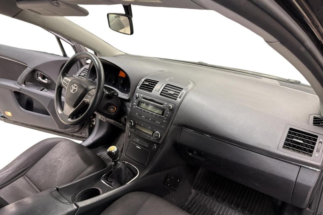 Toyota Avensis 2009