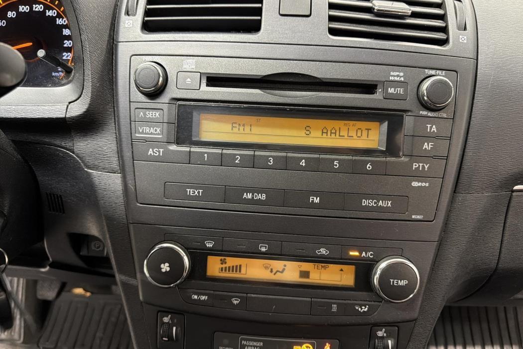 Toyota Avensis 2009