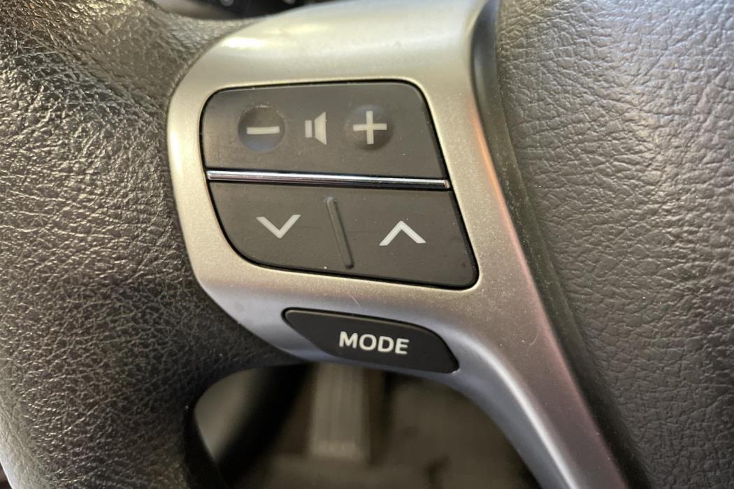 Toyota Avensis 2012