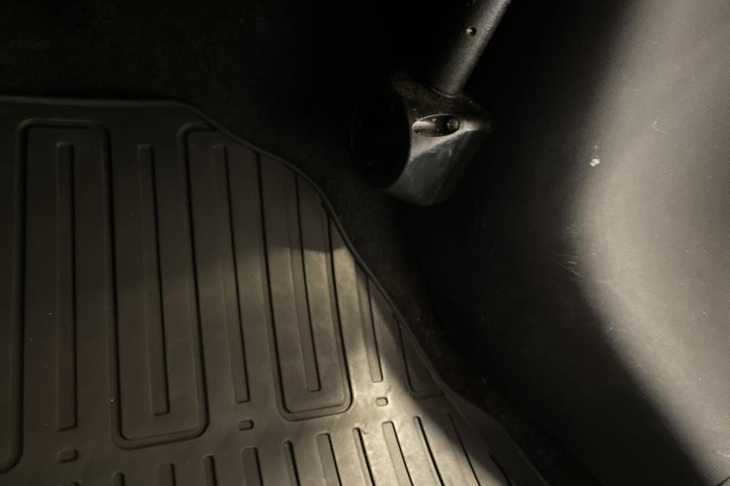Toyota Avensis 2012