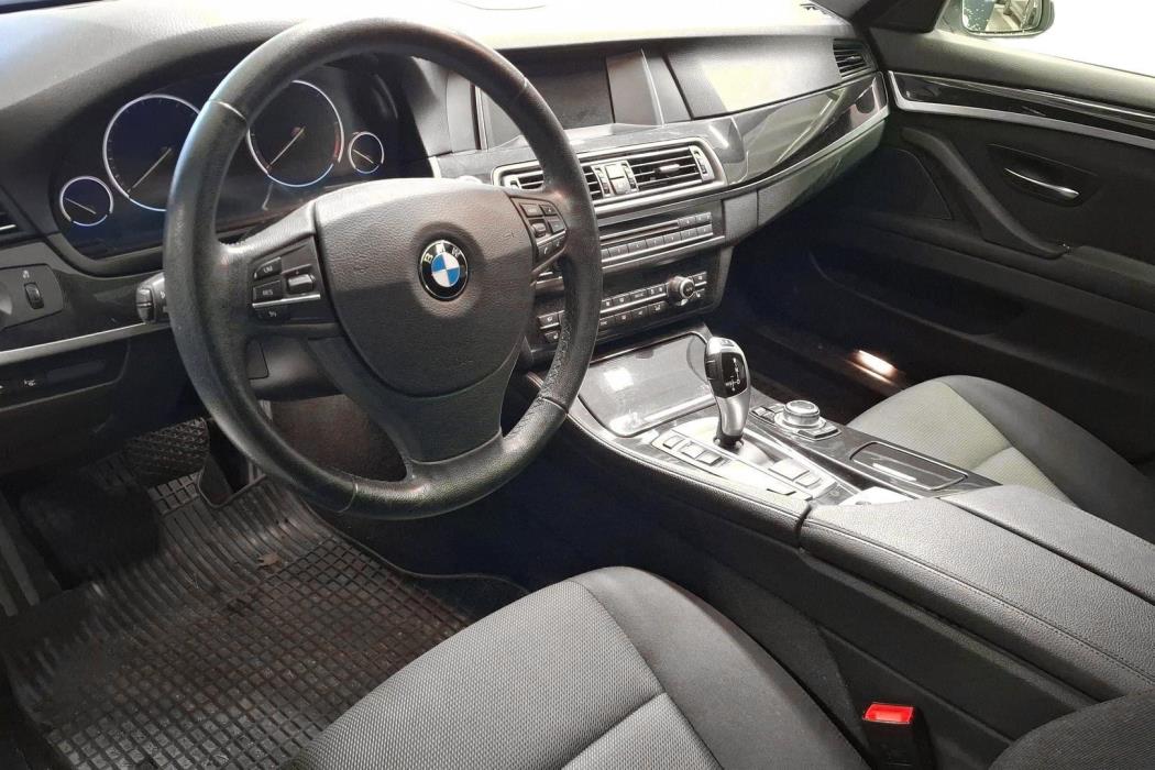 BMW 520 2013