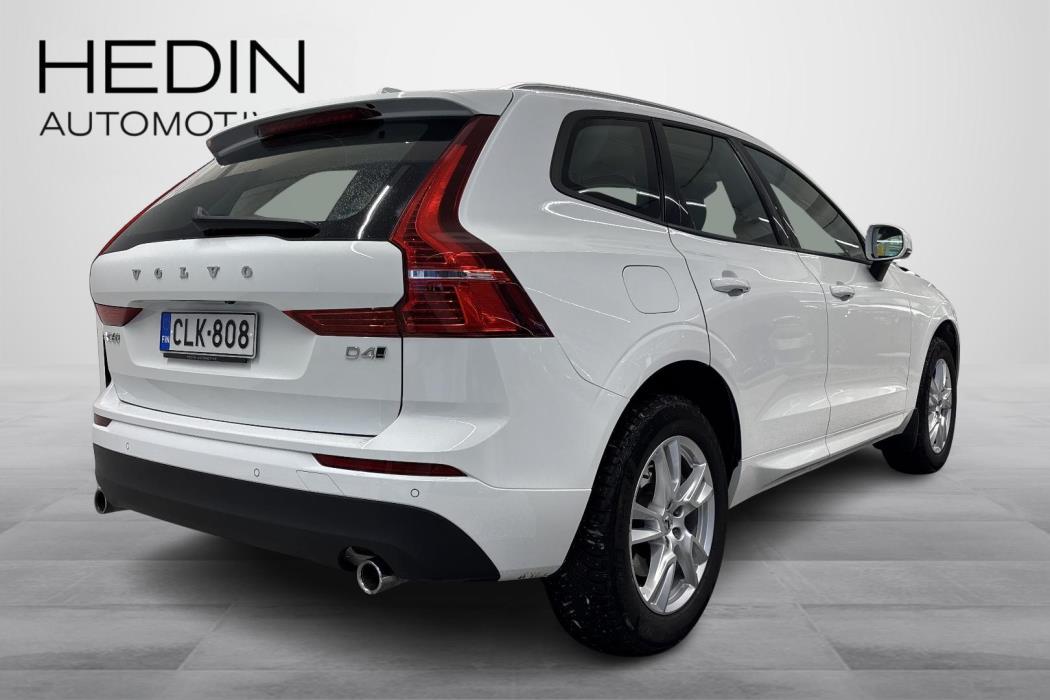 VOLVO XC60 2018