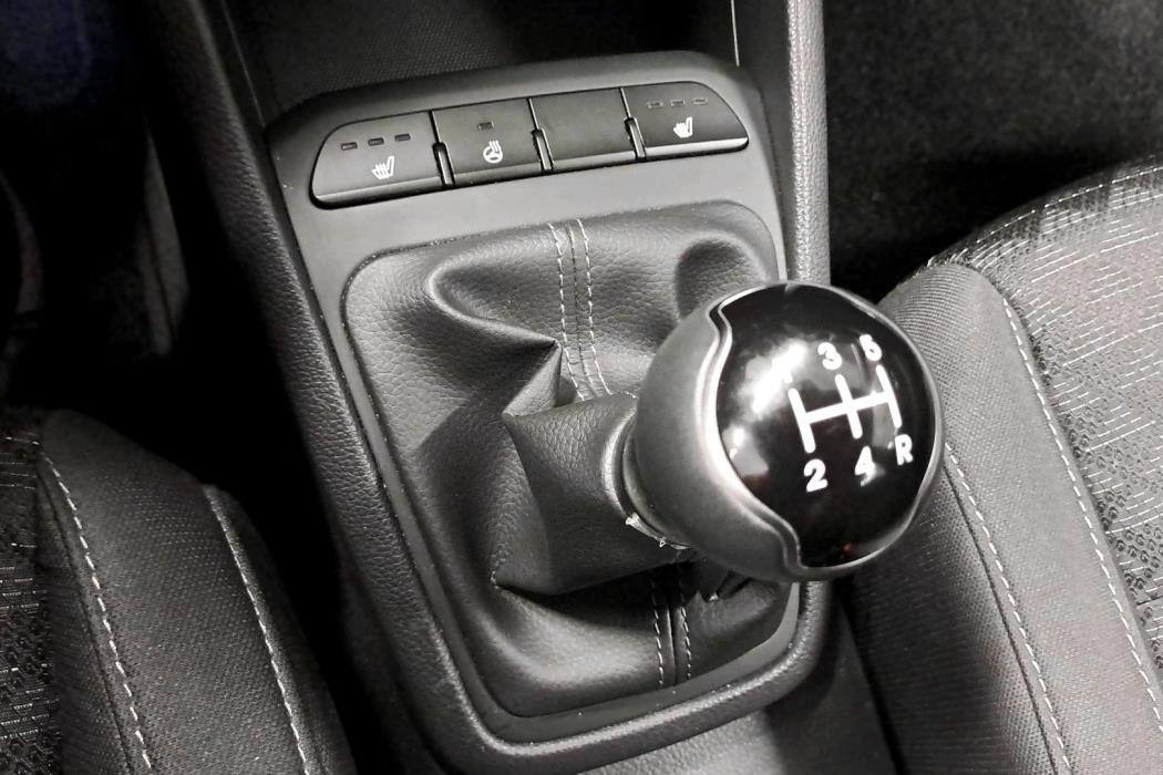 Kia Rio 2024