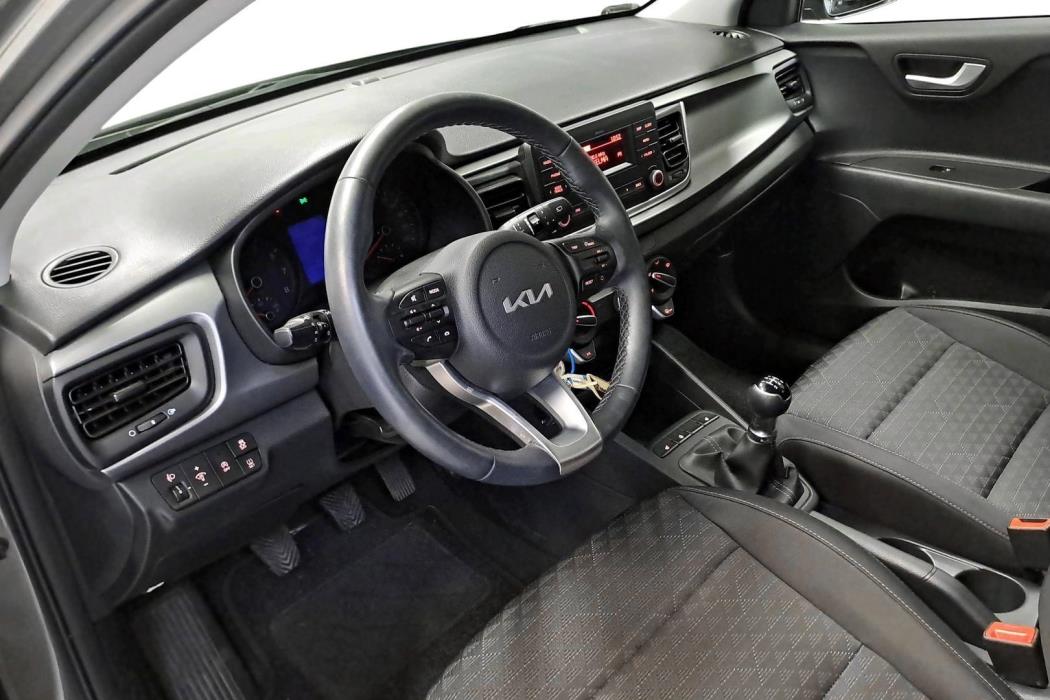 Kia Rio 2024