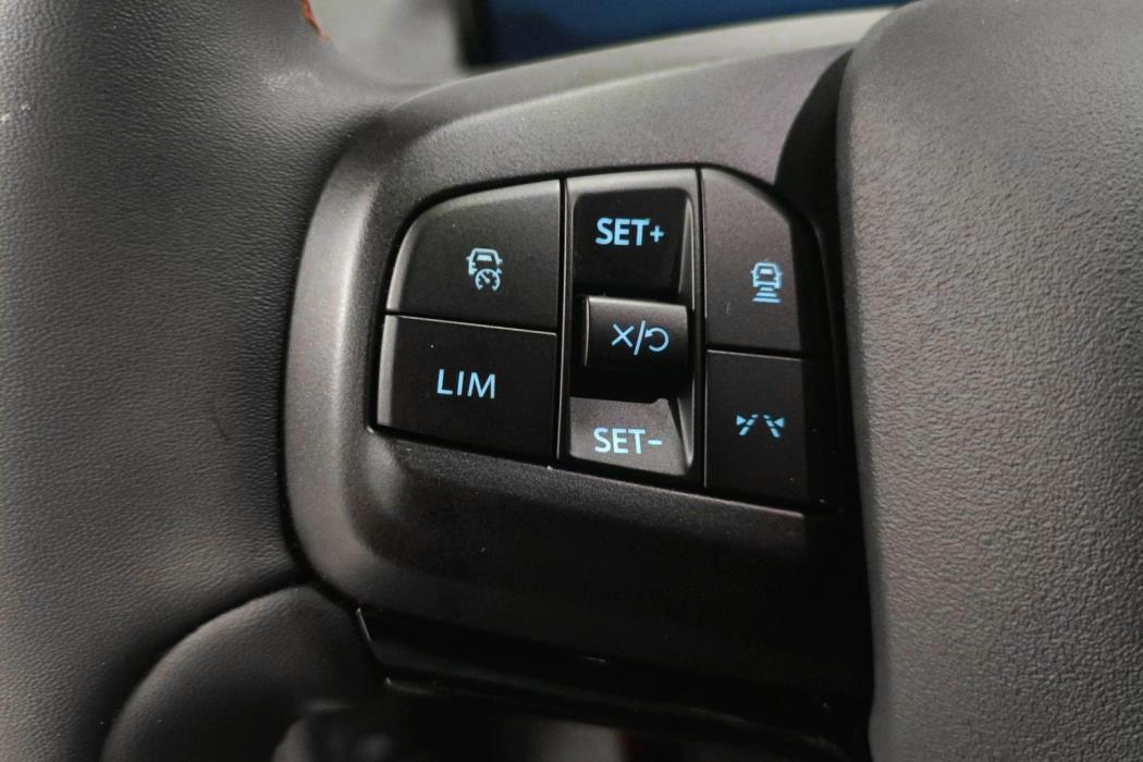 Ford Mustang Mach-E 2025