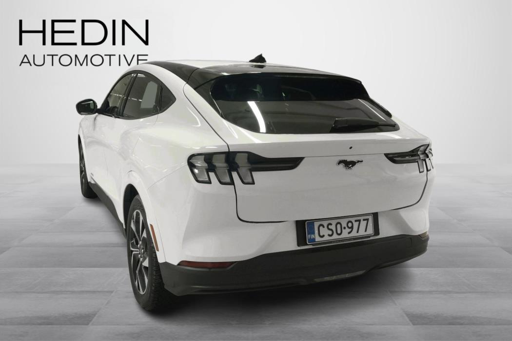 Ford Mustang Mach-E 2025