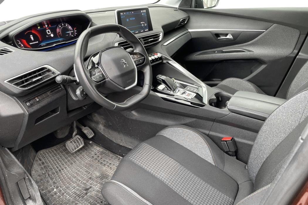 Peugeot 5008 2022
