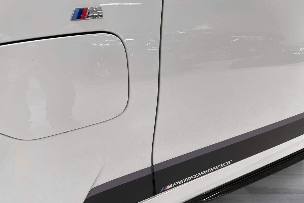 BMW 330 2020