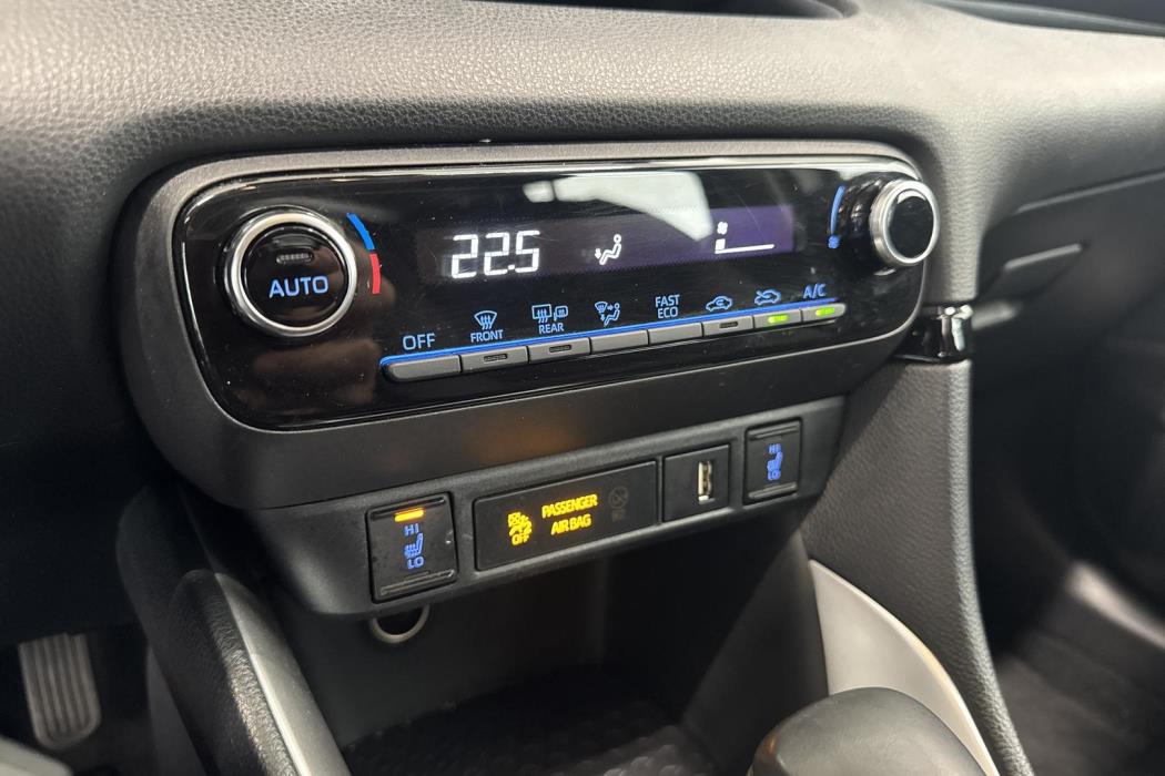 Mazda Mazda2 Hybrid 2024