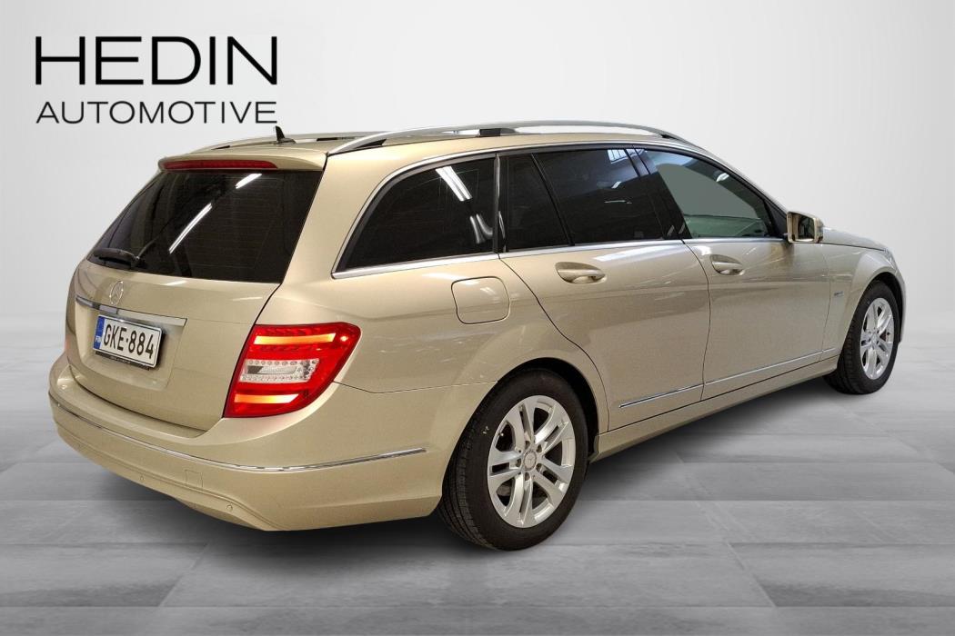 Mercedes-Benz C 2012