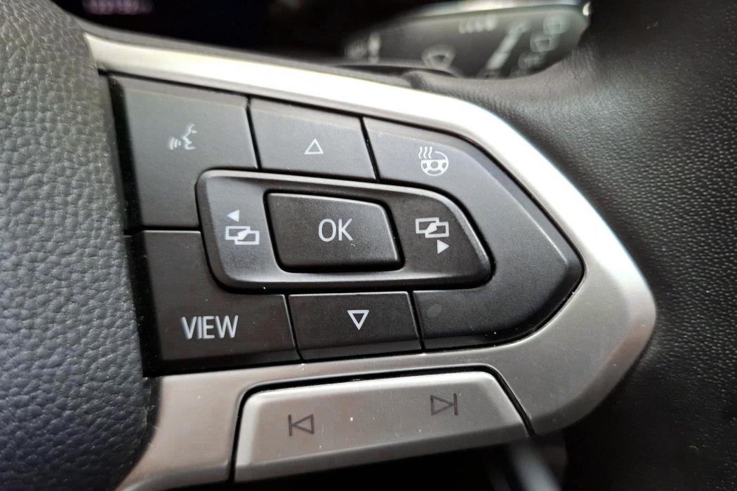 Volkswagen Golf 2021