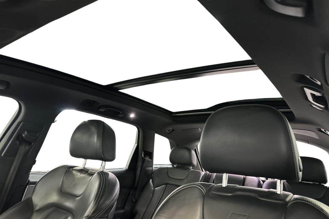 AUDI Q7 2015