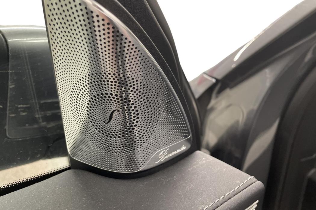 Mercedes-Benz EQC 2021