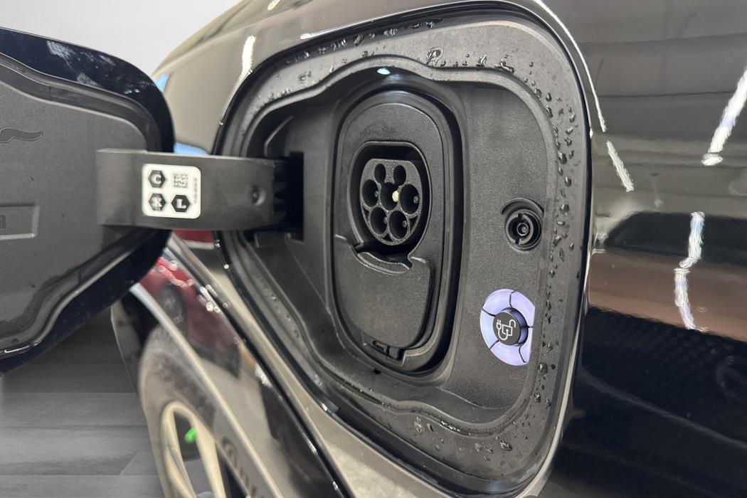 FORD Mustang Mach-E 2025