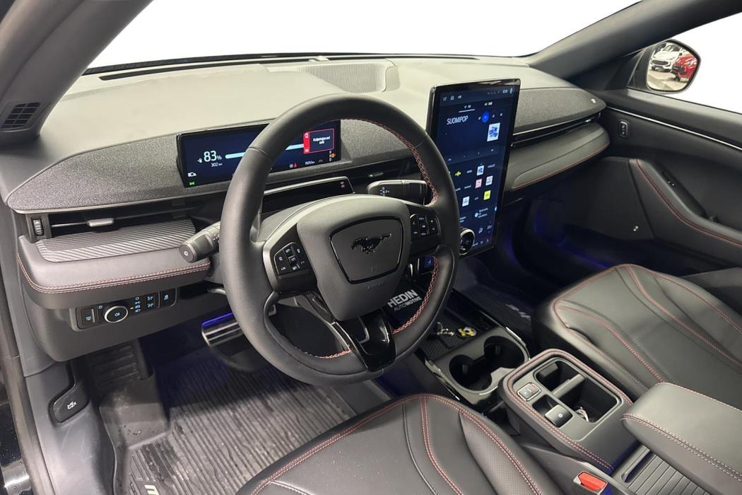 FORD Mustang Mach-E 2025