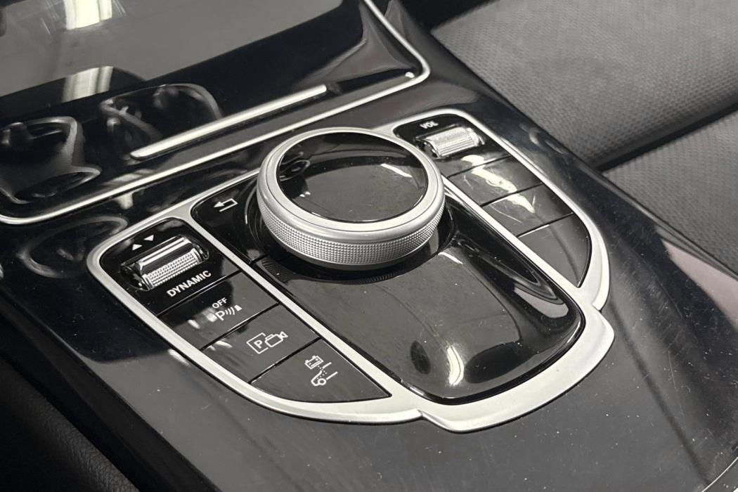 Mercedes-Benz C 2020