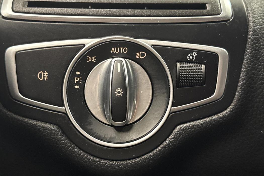 Mercedes-Benz C 2020