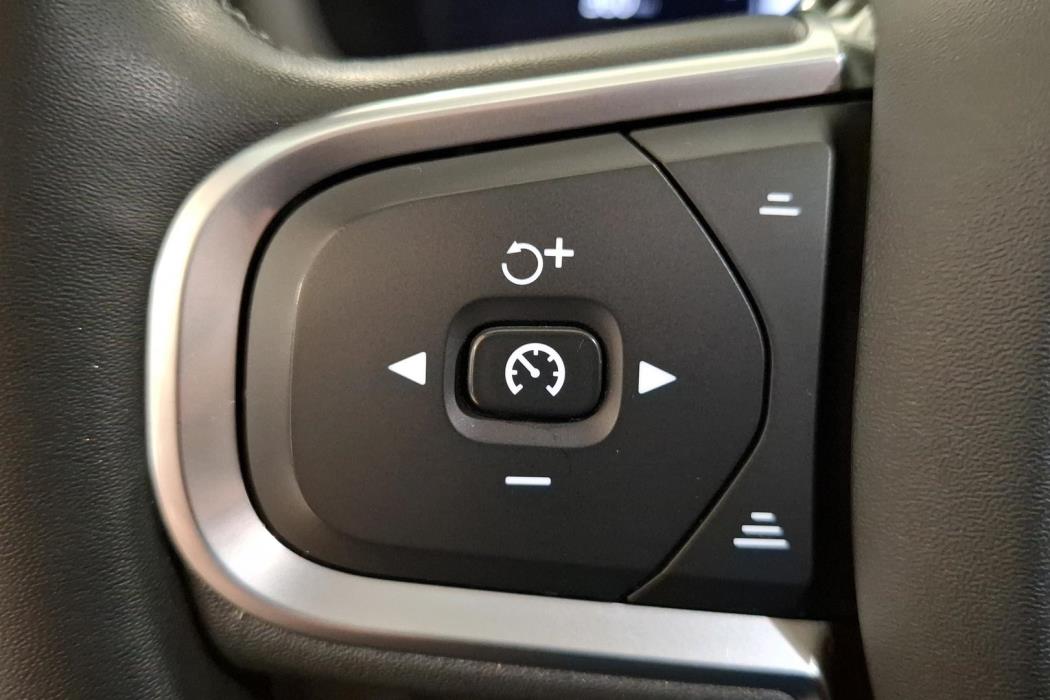 Volvo V60 2023