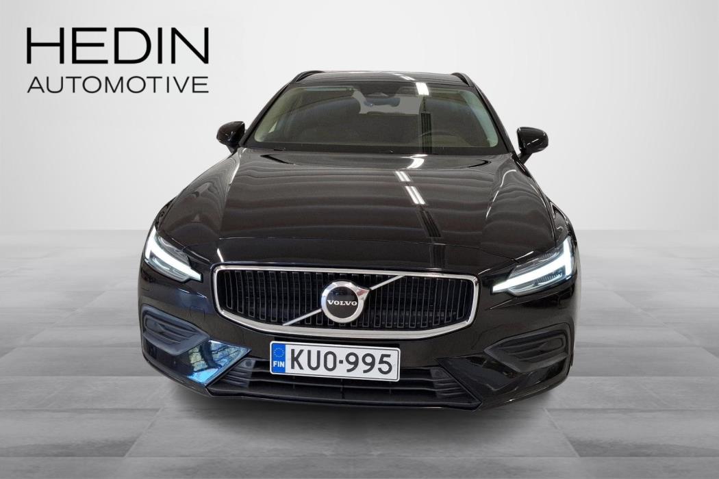 Volvo V60 2023