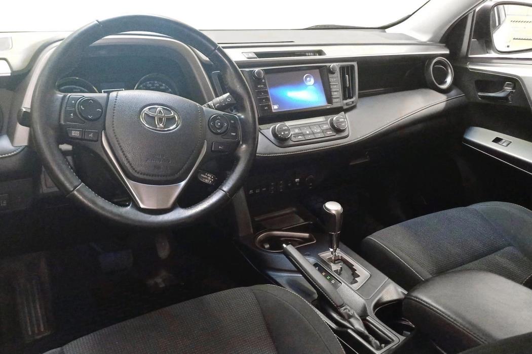 Toyota RAV4 2017