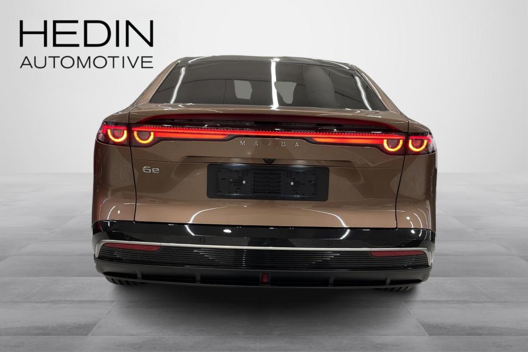 Mazda Mazda6e 2025