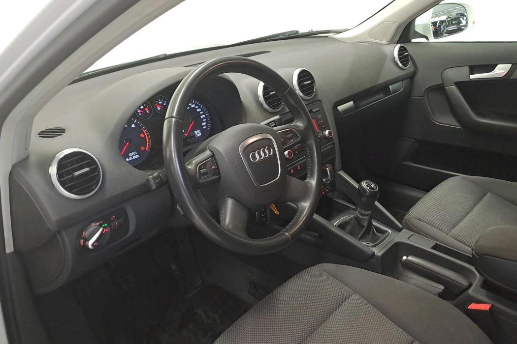AUDI A3 2011