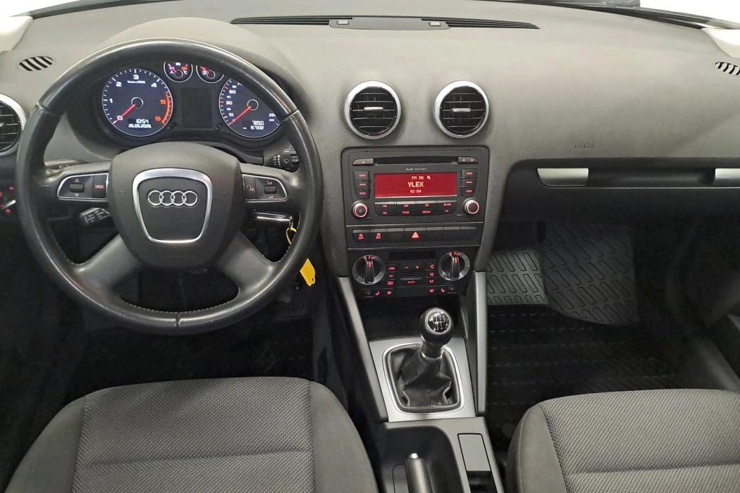 AUDI A3 2011