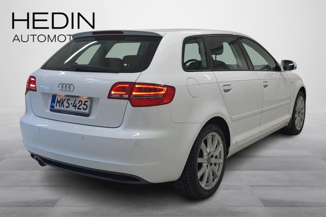 AUDI A3 2011
