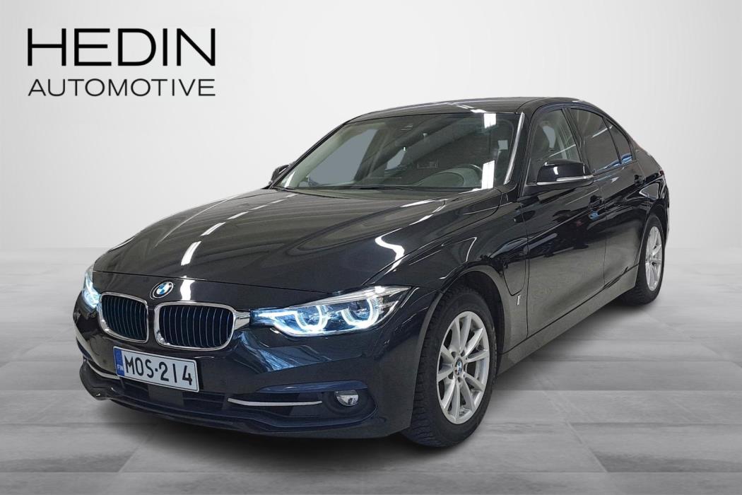 BMW 330 2019