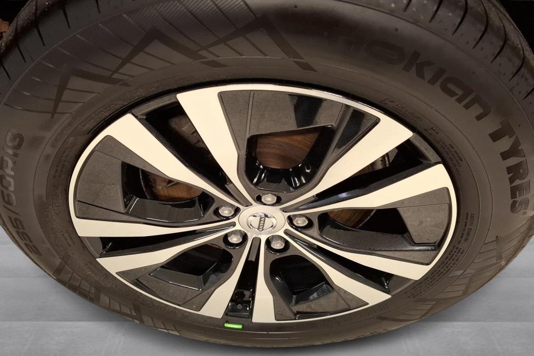 Volvo XC60 2023
